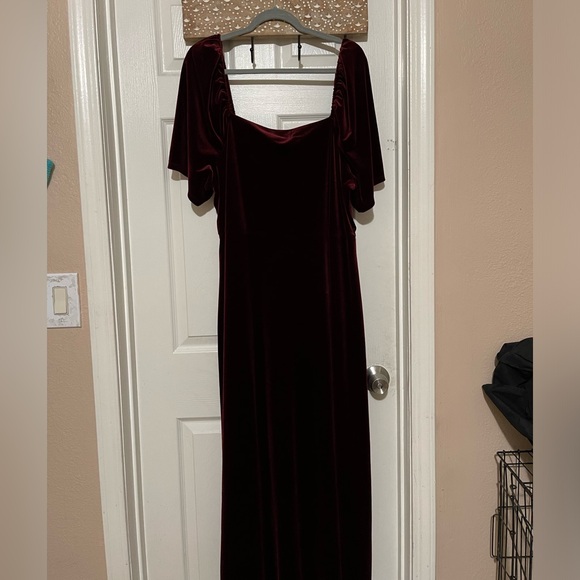 Fashion Mural Long Velvet Burgundy Dress - Picture 1 of 8
